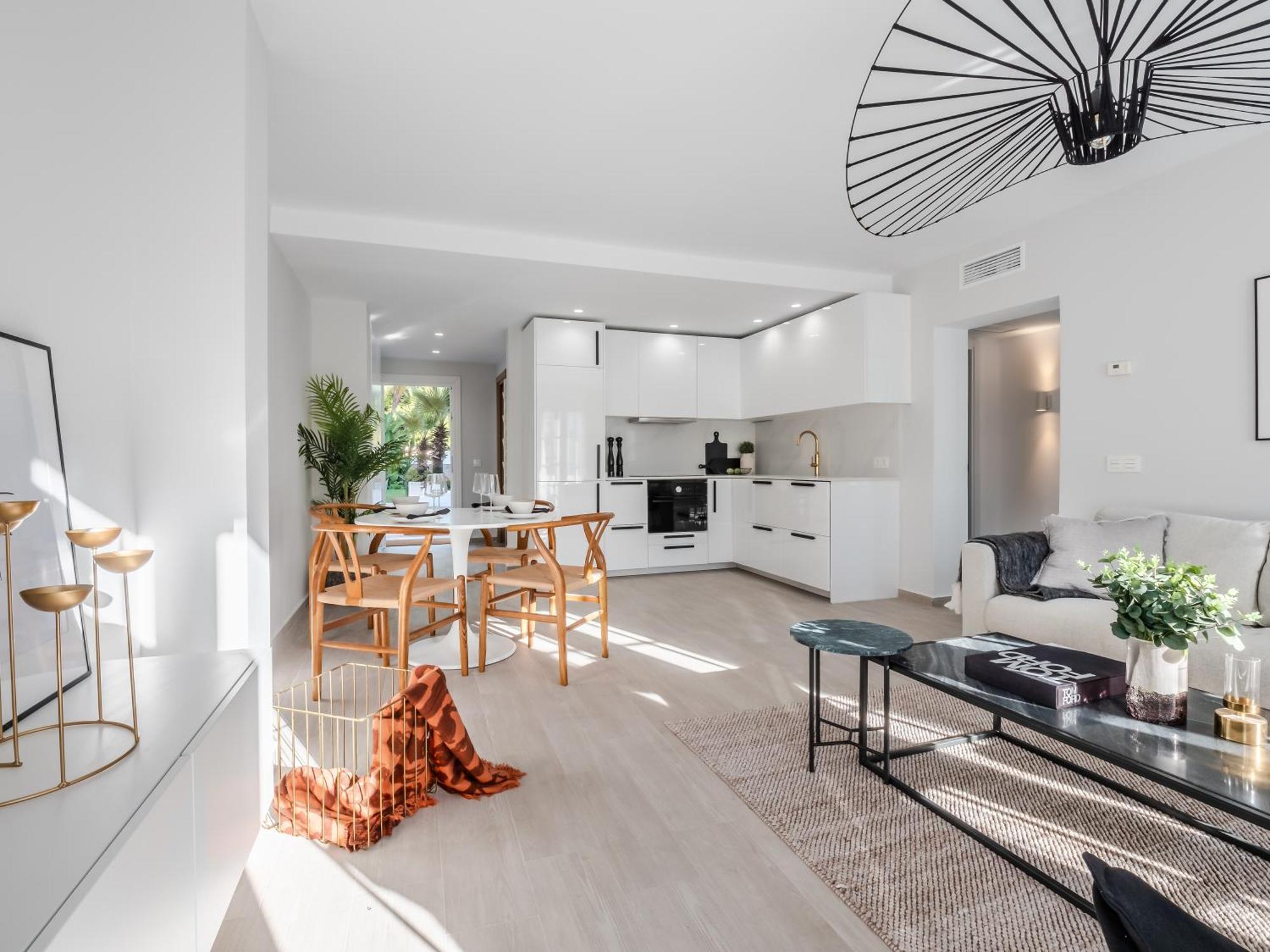 3 Bdrm Stylish Apt W Pool In Puerto Banus Marbella Ngoại thất bức ảnh